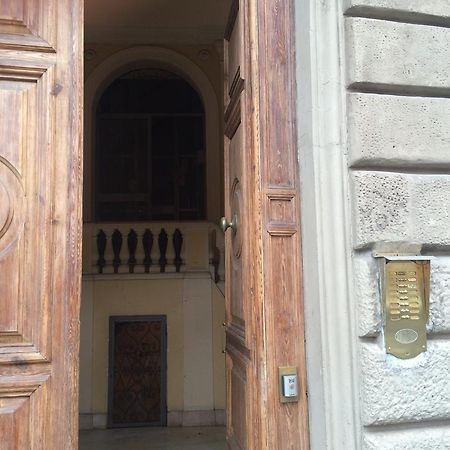 Tamara'S Suites Rom Exterior foto
