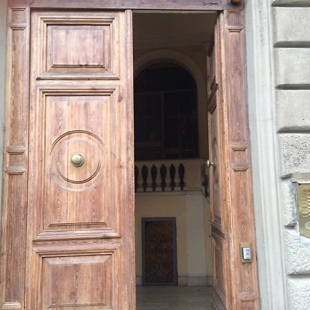 Tamara'S Suites Rom Exterior foto